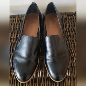 Indigo id Black Loafers